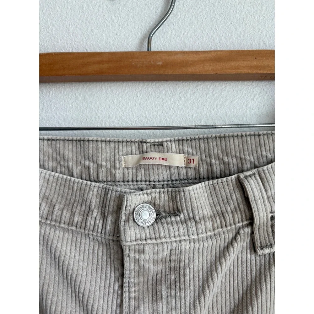 Levis Baggy Dad Corduroy Pants Tan Beige Mid Rise 31x30 Straight Leg